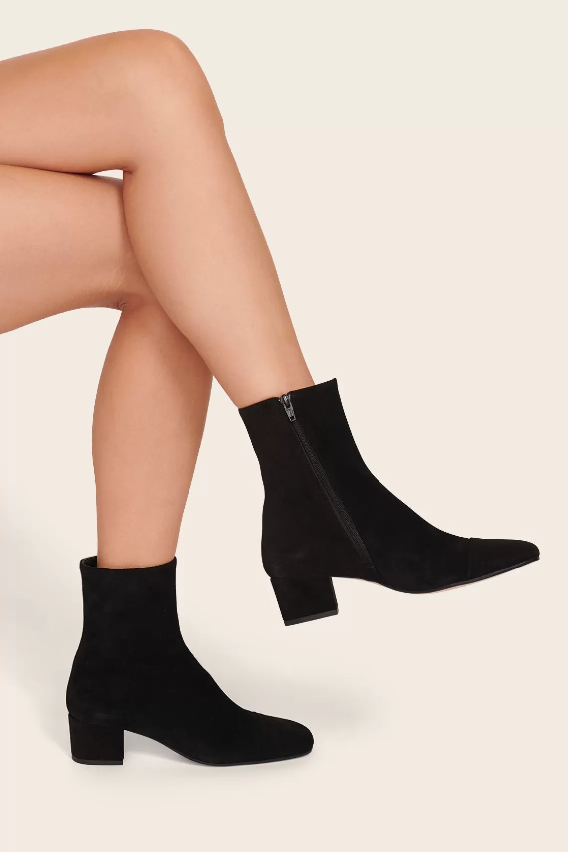 STAUD AIMEE SHORT BOOT  BLACK SUEDE