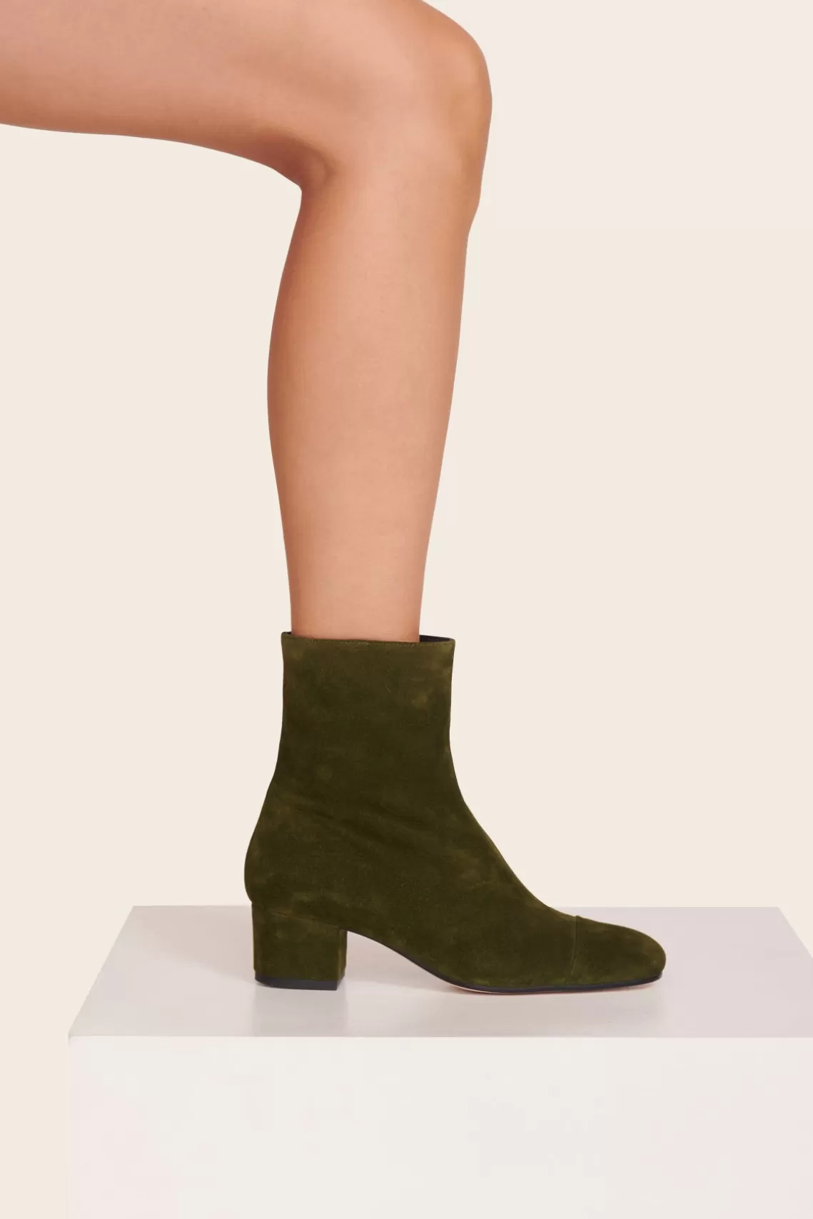 STAUD AIMEE SHORT BOOT  OLIVE SUEDE