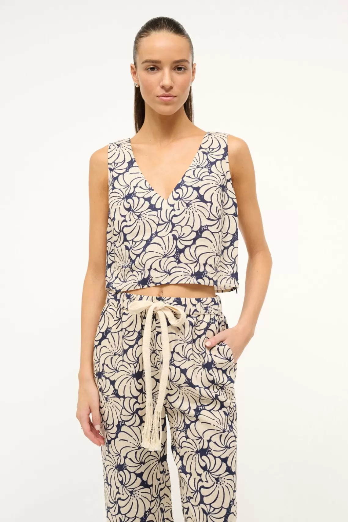 STAUD CATANIA TOP  NAVY SCALLOP BLOCK PRINT