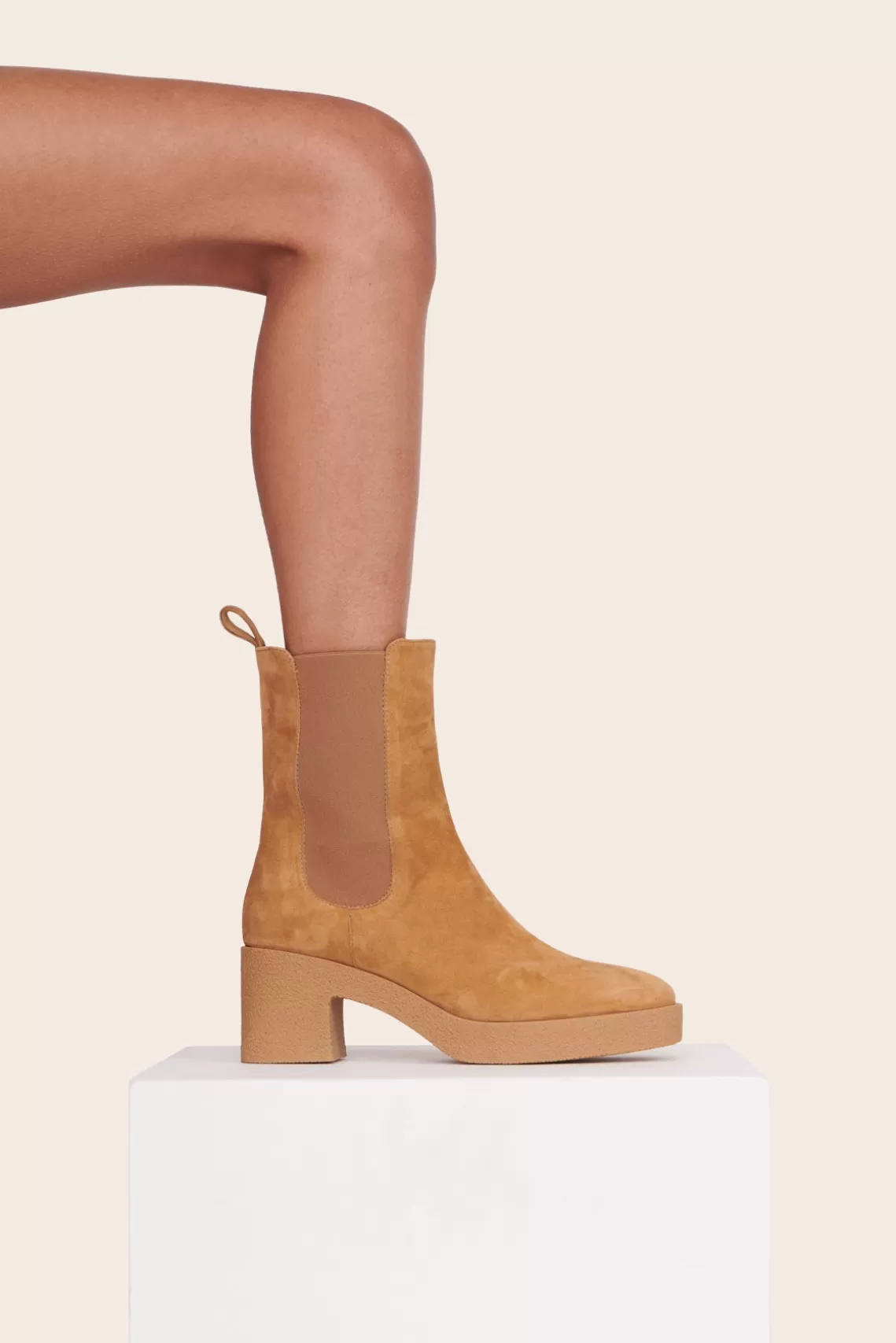 STAUD CYBIL BOOT  CASHEW SUEDE