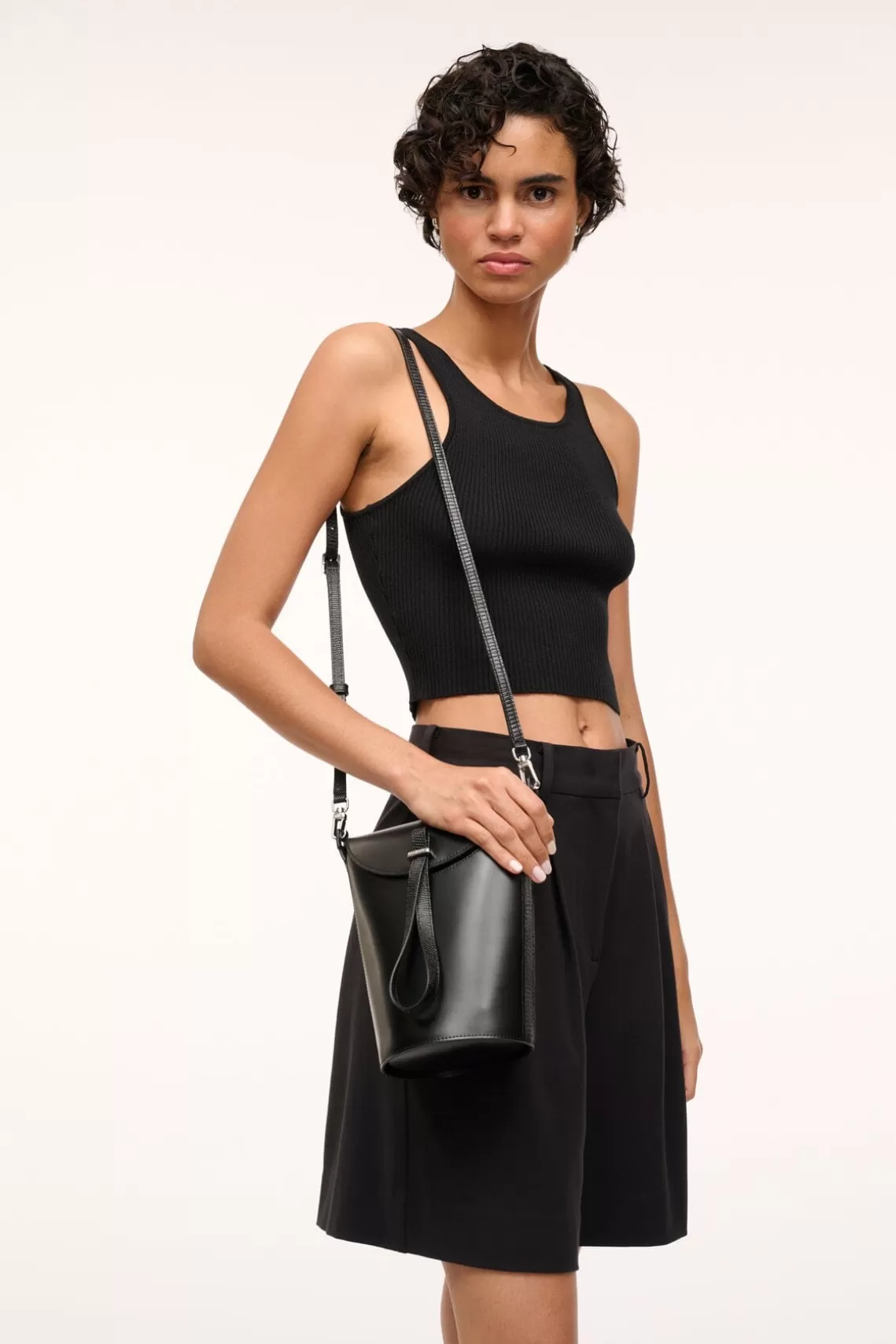 STAUD PHOEBE CONVERTIBLE BUCKET BAG  