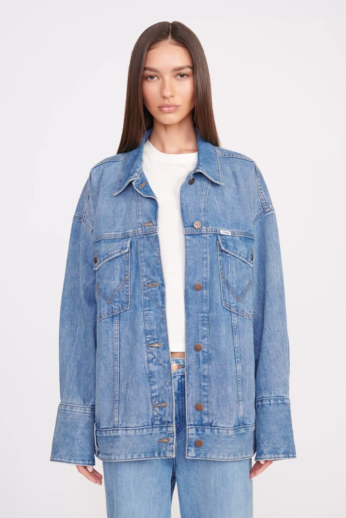 STAUD + WRANGLER THE BIGGEST JEAN JACKET  MID BLUE