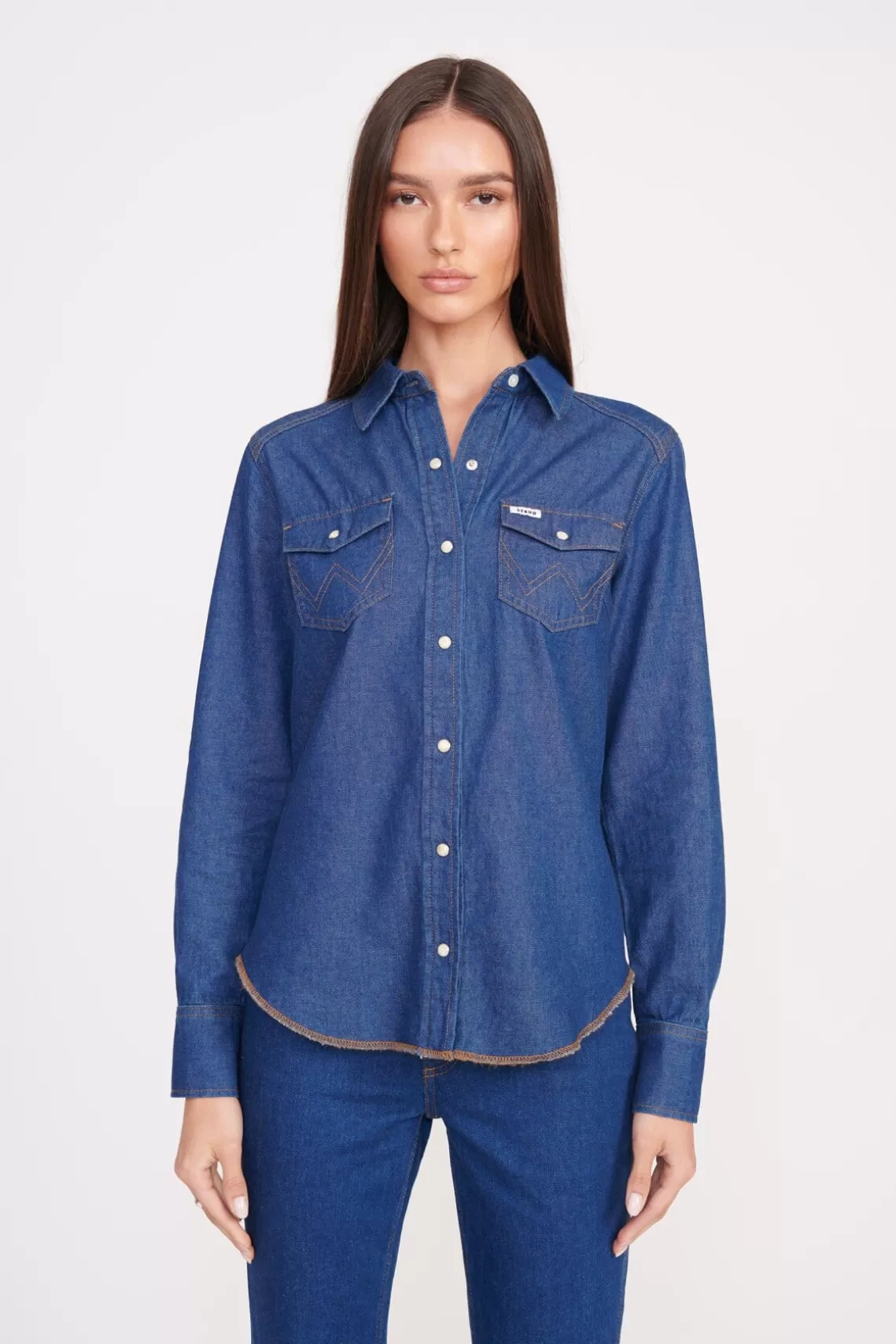 STAUD + WRANGLER THE WESTERN SHIRT  DARK RINSE