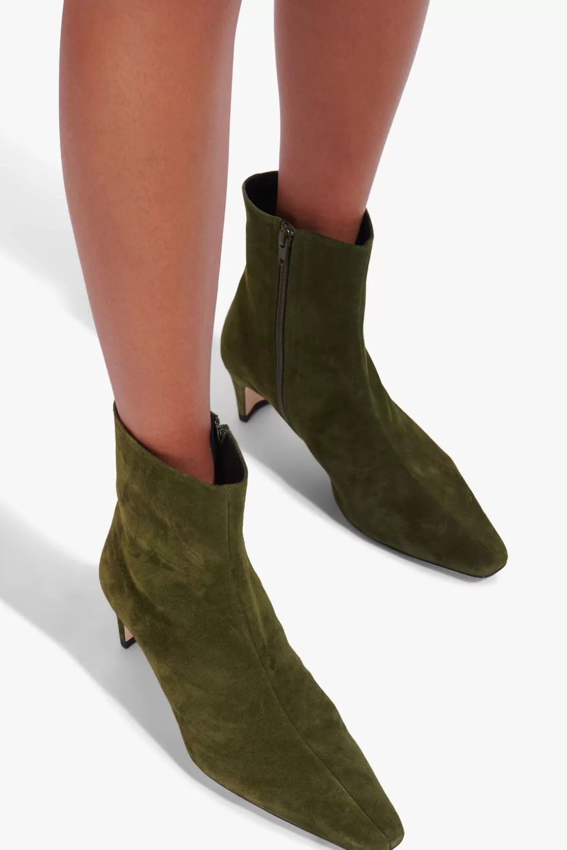 STAUD WALLY ANKLE BOOT   SUEDE