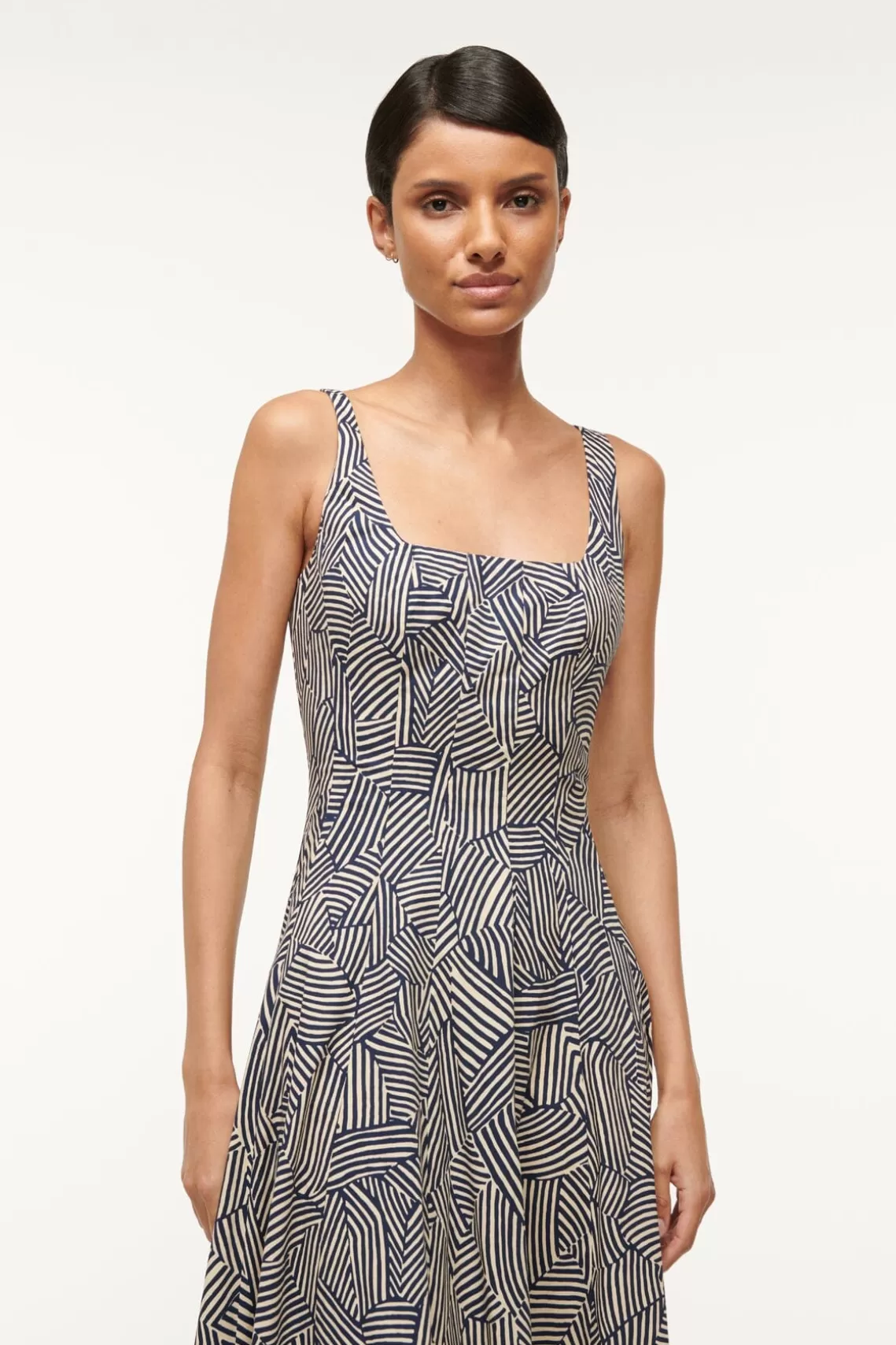 STAUD WELLS DRESS  NAVY MOSAIC